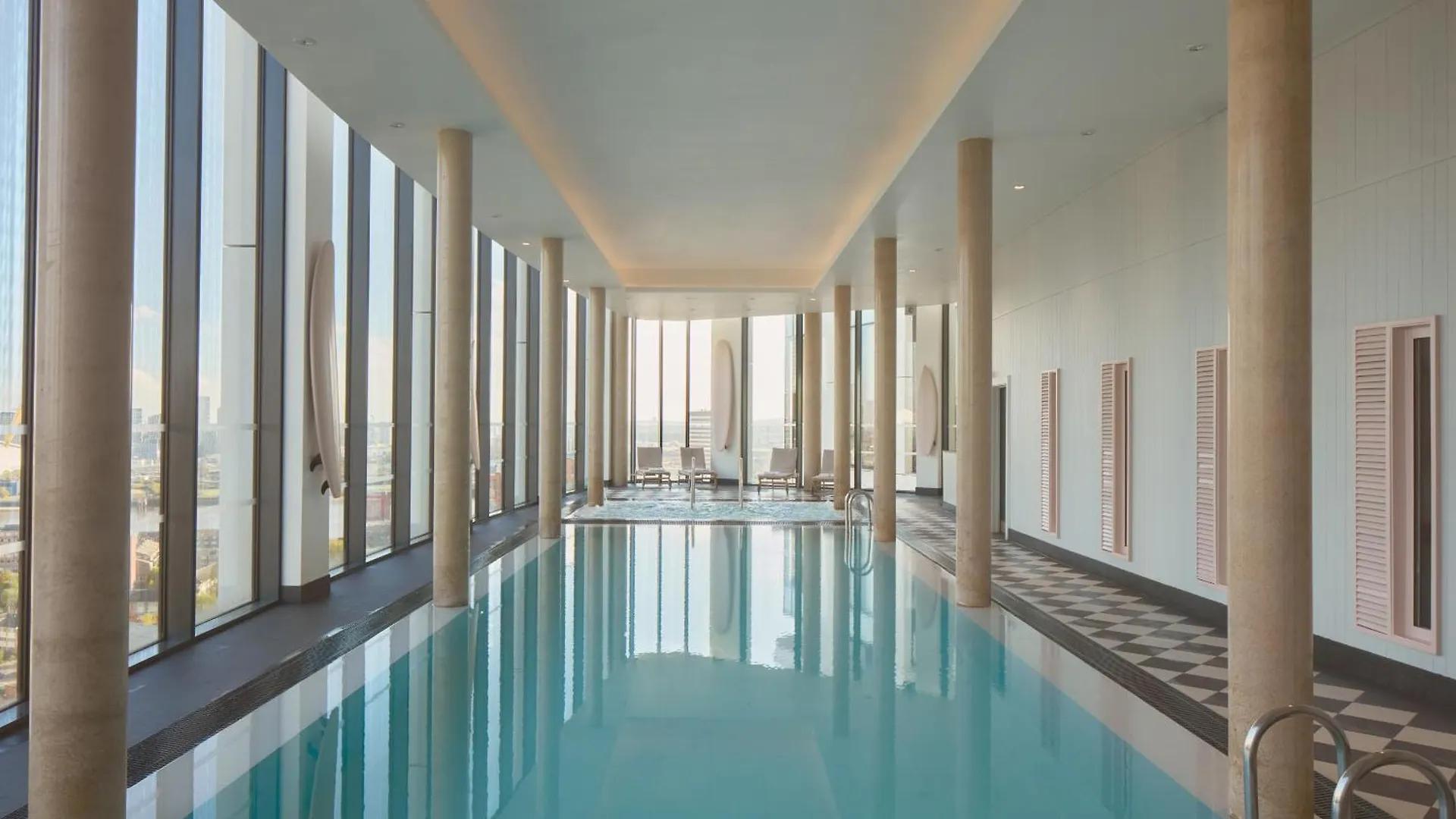 Ark Canary Wharf Londra Aparthotel